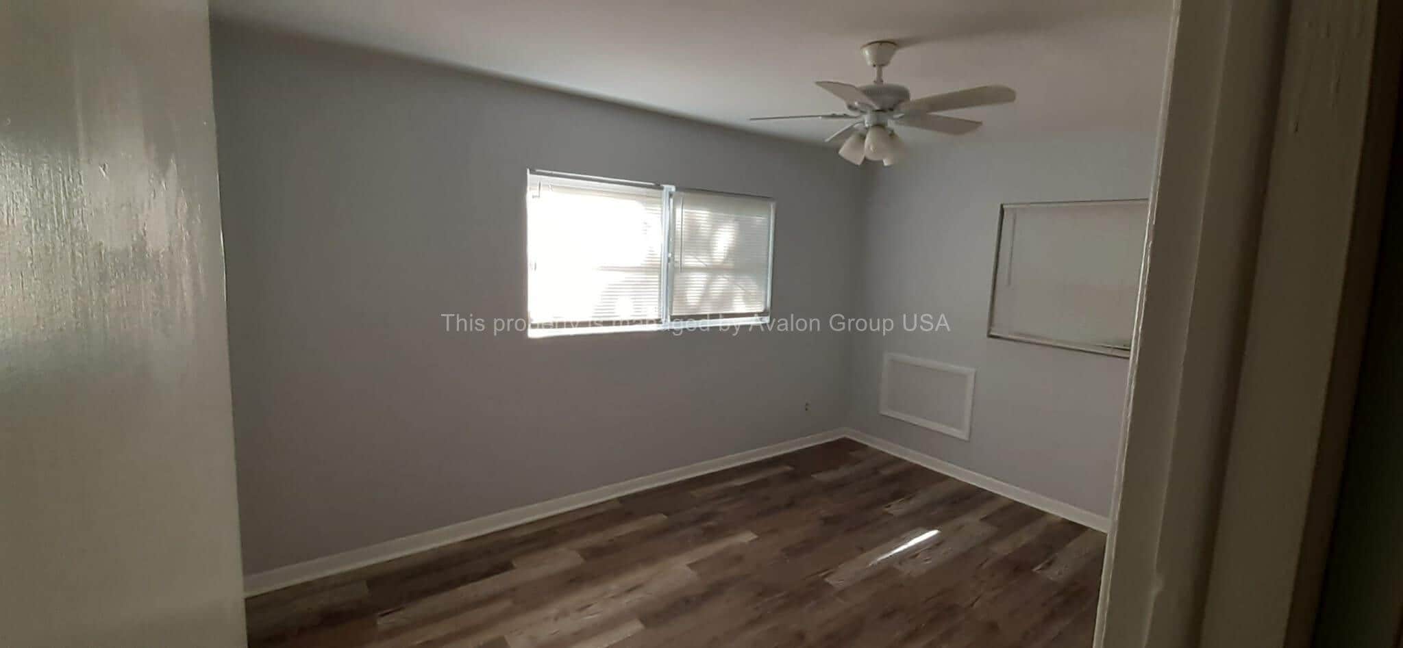 Building Photo - 1131 Lake Shore Blvd