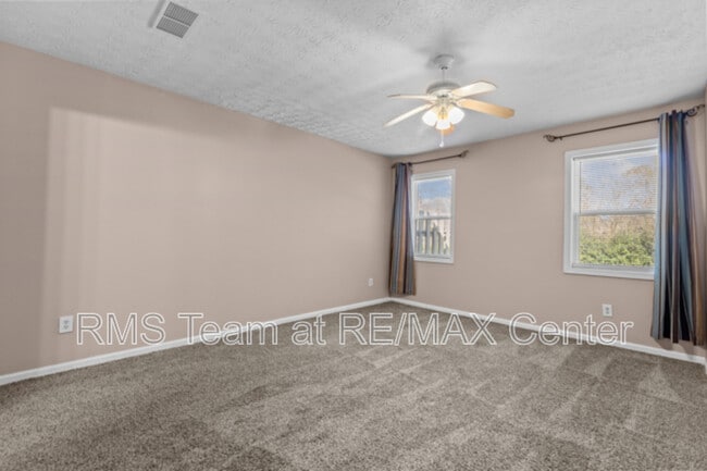 Building Photo - 236 Mateo Walk