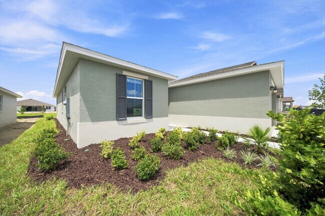Building Photo - 5342 SW 71st Ave