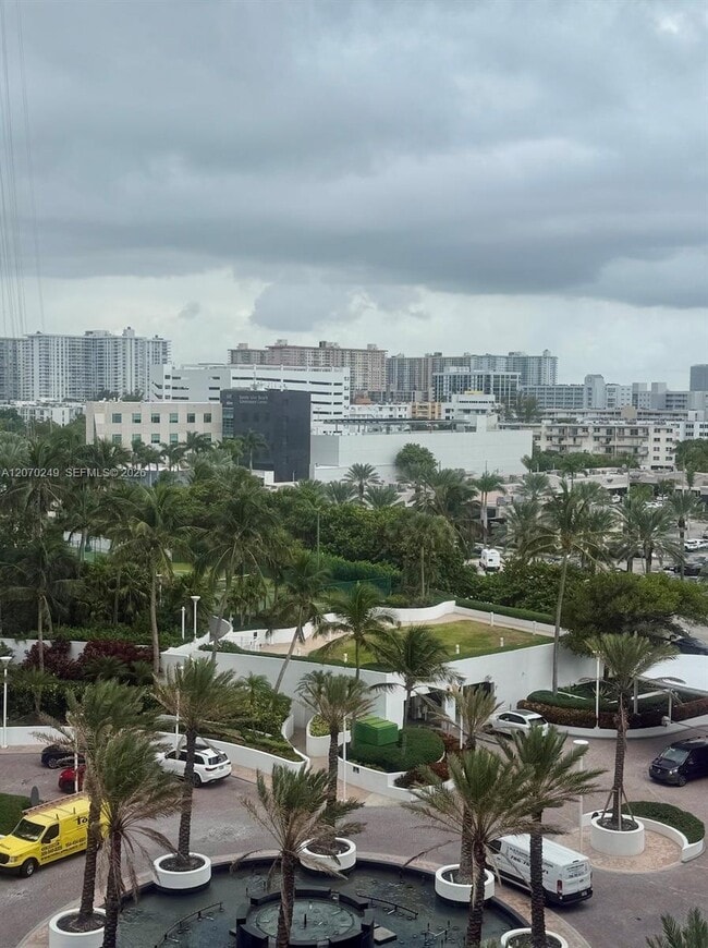 Building Photo - 18201 Collins Ave