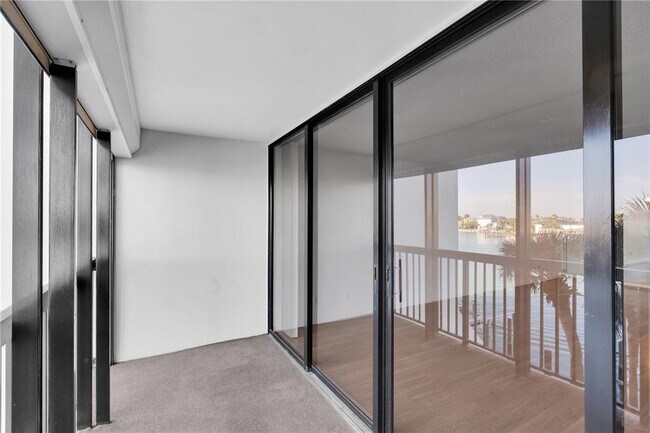 Building Photo - 9495 Blind Pass Rd