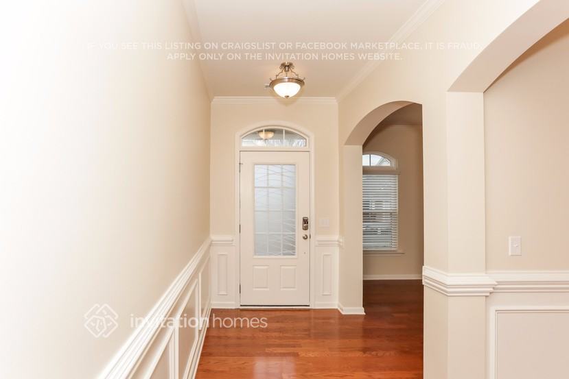 Building Photo - 8013 Whitehawk Hill Rd