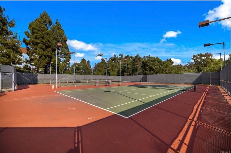 Building Photo - 5895 Friars Rd