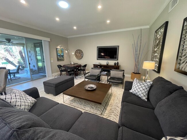 Building Photo - 76990 Lark Dr
