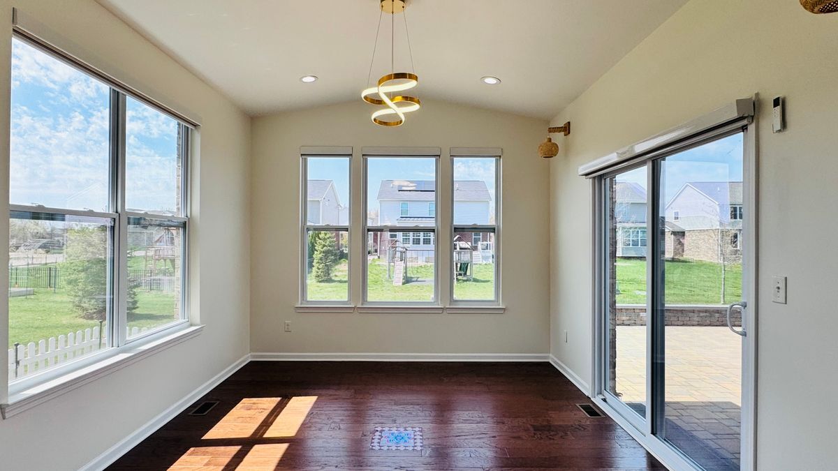 Building Photo - 912 Petersburg Dr