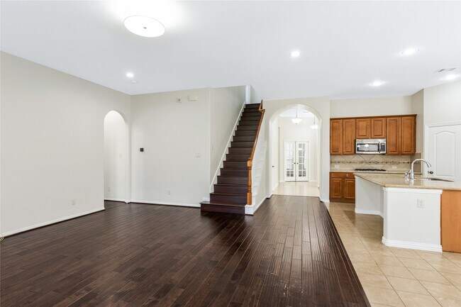 Building Photo - 24322 Bella Florence Dr