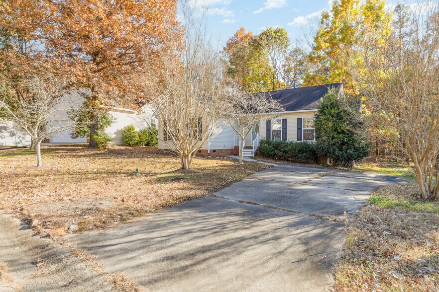 Building Photo - 120 Braxberry Way