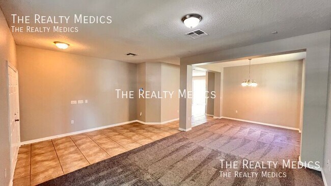 Building Photo - 12811 Moss Park Ridge Dr