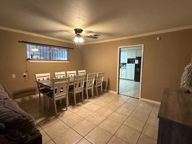 Building Photo - 1702 Cortez St