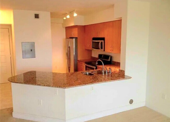Building Photo - 1830 Radius Dr