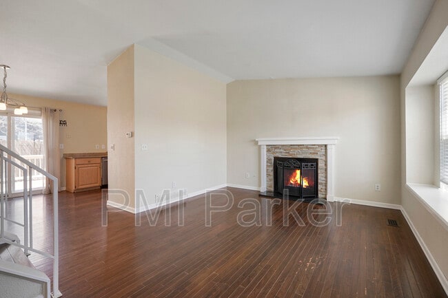 Building Photo - 8343 Currant Way