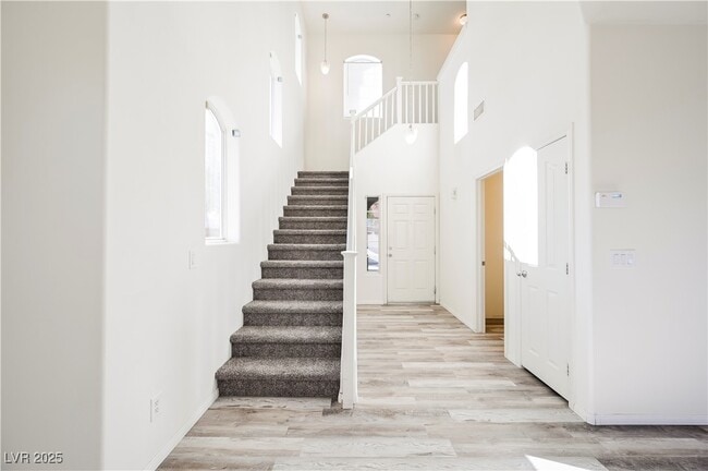 Building Photo - 7204 Rolling Shore Ct