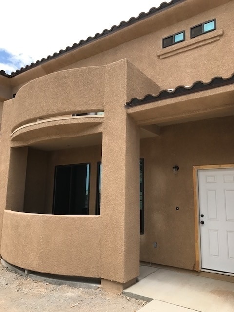 Building Photo - El Dorado Condo Available for RENT