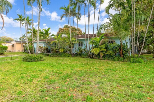 Building Photo - 149 Fern Way