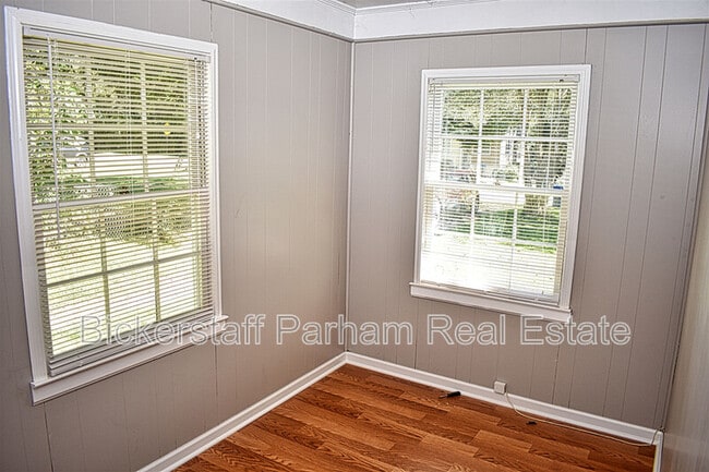 Building Photo - 6123 Warner Rd