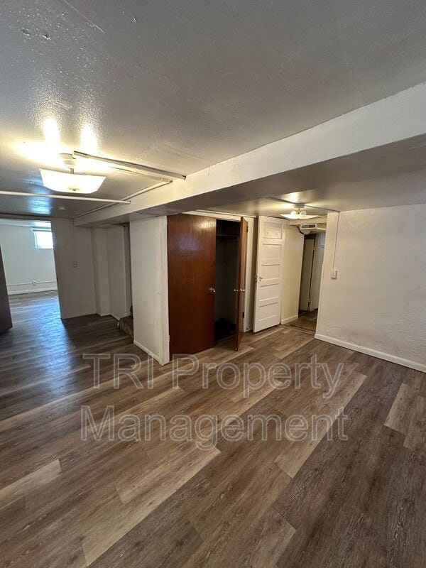 Building Photo - 1825 12th Ave