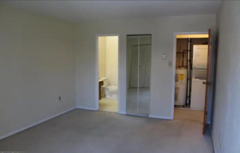 Building Photo - 500 Campbell Cir