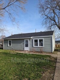 Building Photo - 2902 W 70th St