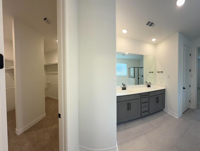 Building Photo - 9922 Red Knot St