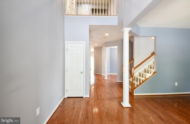 Building Photo - 1007 Wright Ct