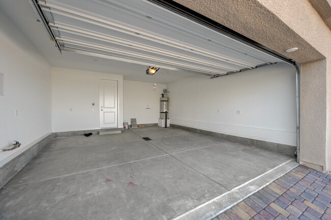 Building Photo - 1533 Melodic Lark Dr