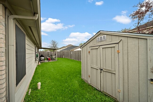 Building Photo - 1110 Ambrosden Ln