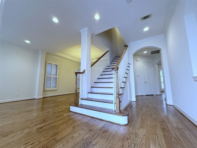 Building Photo - 6338 W Mystic Meadow