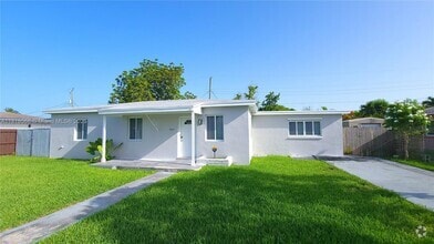 Building Photo - 7410 SW 37th St