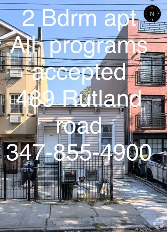 Building Photo - 489 Rutland Rd