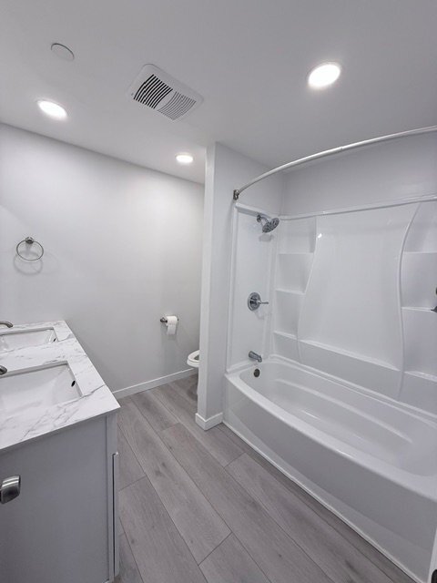 Building Photo - 2826 Altura Ave