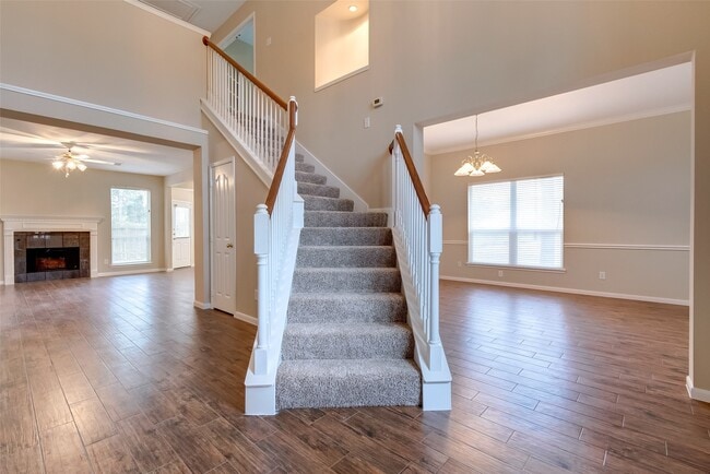 Building Photo - 22415 Rue Canyon Ct