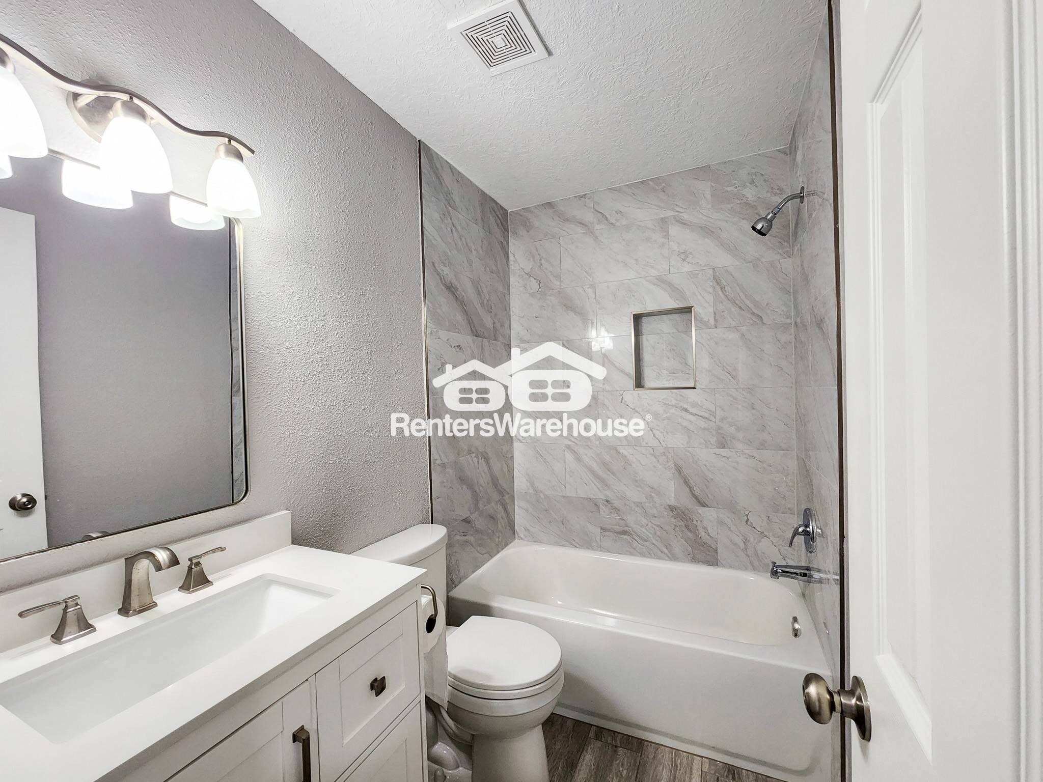 Building Photo - 13427 Garden Grove St