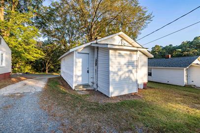 Building Photo - 109 Cleveland Ave