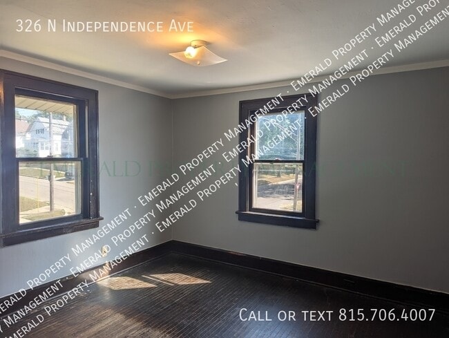 Building Photo - 326 N Independence Ave