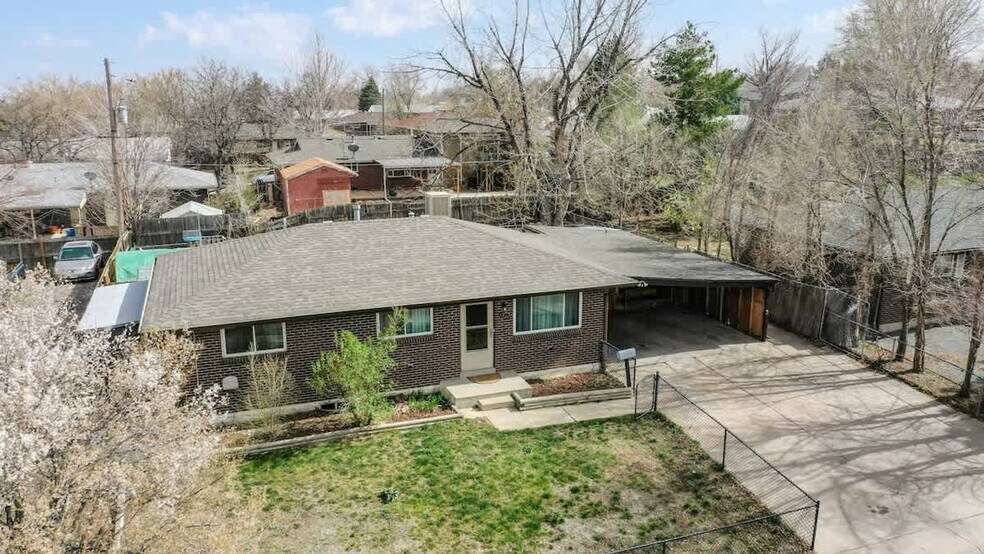 Building Photo - 1242 Elder St