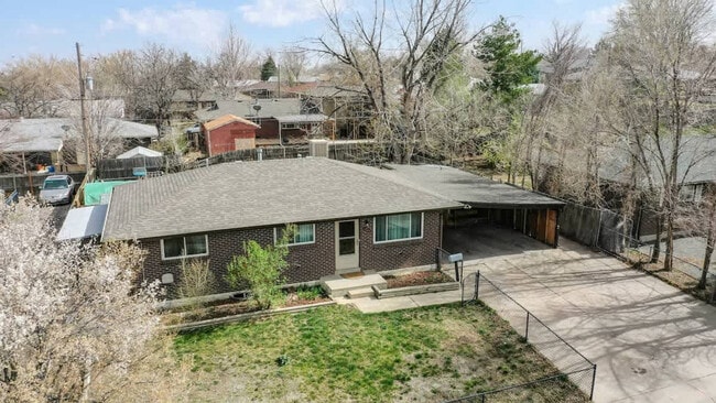 Building Photo - 1242 Elder St