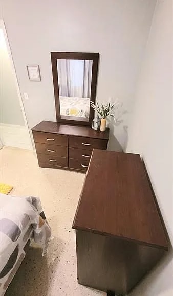 Building Photo - 2301 Juanita Ave