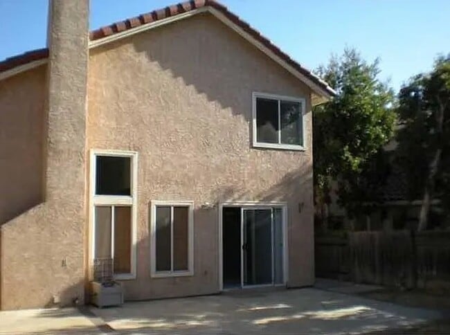 Building Photo - 1772 Corta Cresta
