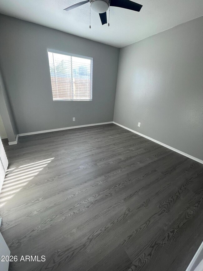 Building Photo - 6541 N 67th Ave