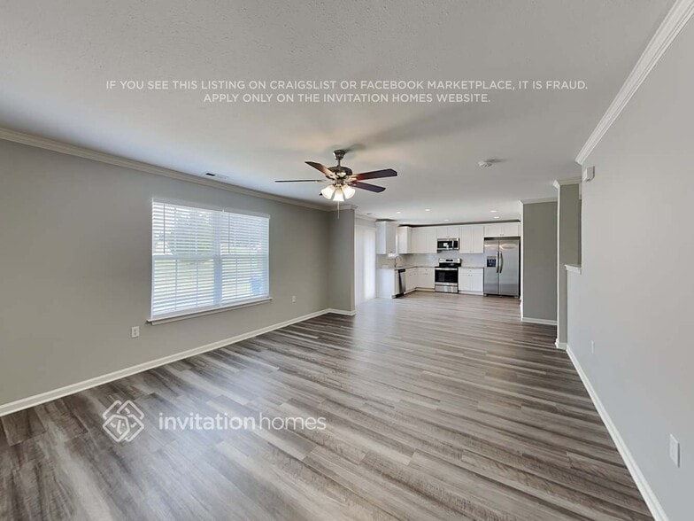 Building Photo - 10611 River Hollow Ct