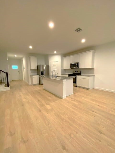 Building Photo - 4971 Edgewood Dr