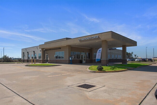 Building Photo - 7534 Coral Ter Dr