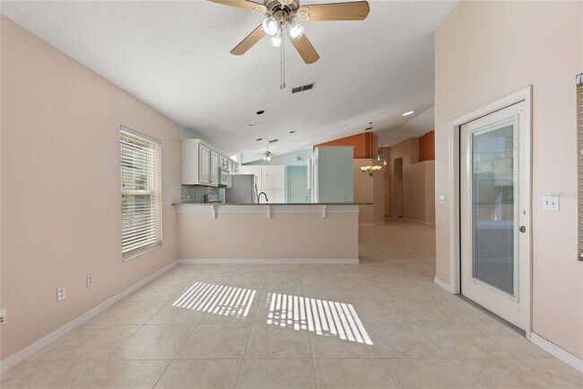 Building Photo - 6619 Imperial Oak Ln