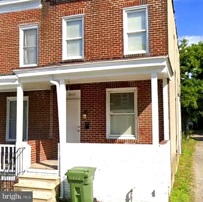 Building Photo - 2648 Lehman St