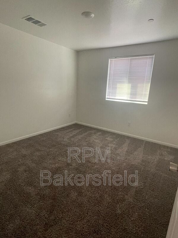 Building Photo - 3027 Q St