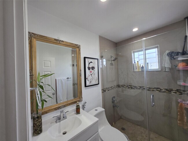 Building Photo - 7635 NW 181st St