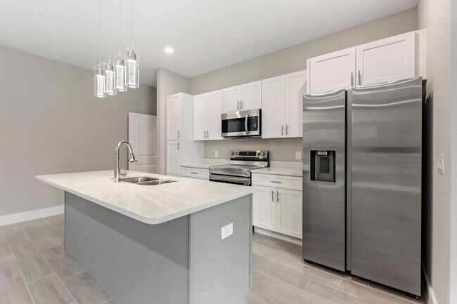 Building Photo - Deposit-Free! Modern, energy efficient hom...