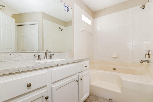 Building Photo - 3601 Blechnum Fern Ln