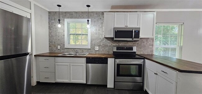 Building Photo - 3144 Goode Rd