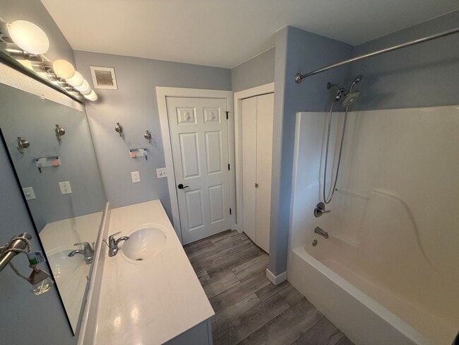 Building Photo - Click the “Apply Now” button or email wapmrentals@gmail.com for a prompt response.